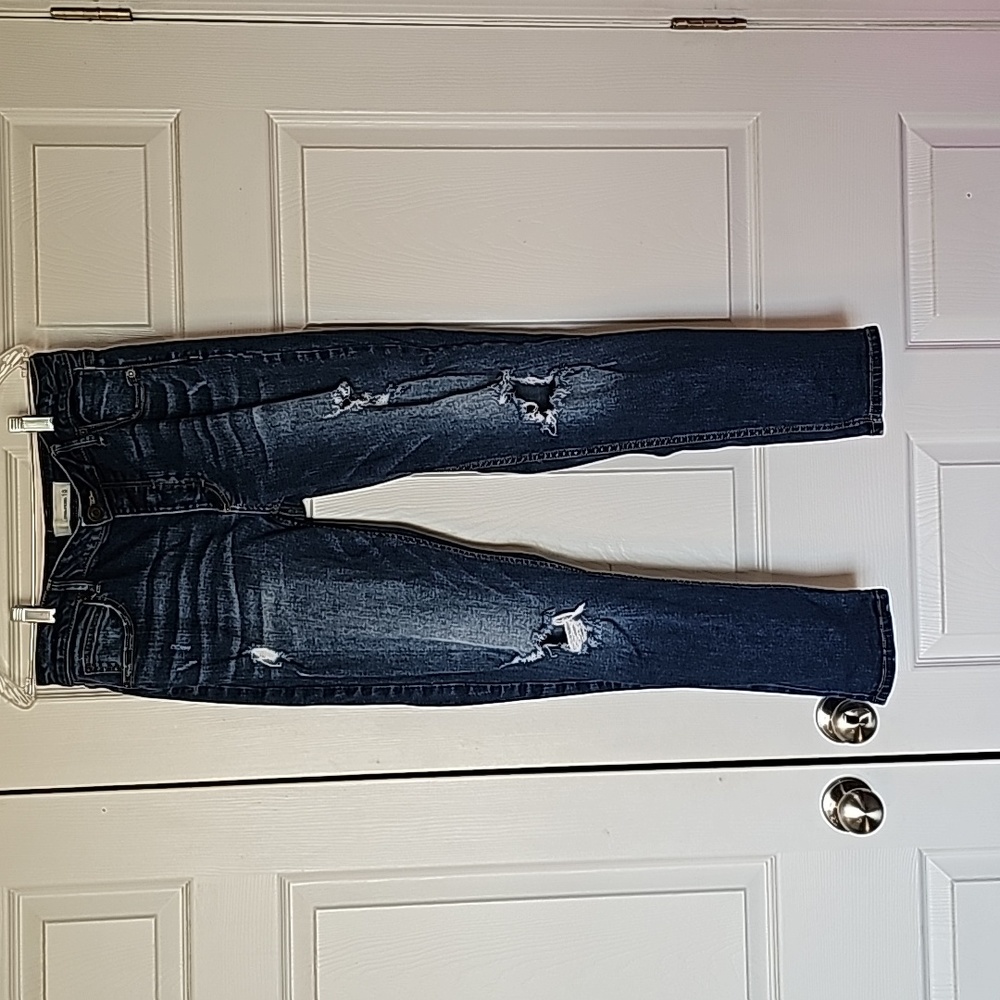 Maurices jeans